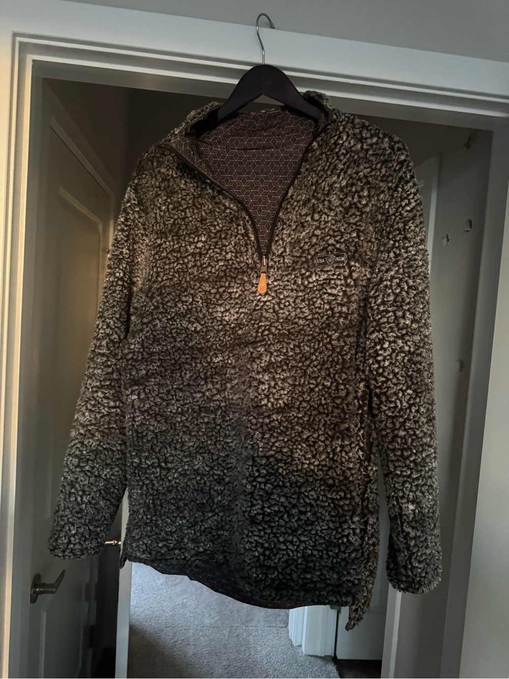 USA Palm Reversible Sherpa Fleece Quarter Zip Jacket Geometric Pattern - Size L